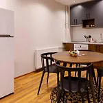 Bright Charming Modern 3bd2bath Balcony! #367 Istanbul