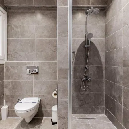 Bright Charming Modern 3bd2bath Balcony! #367 Apartman Isztambul