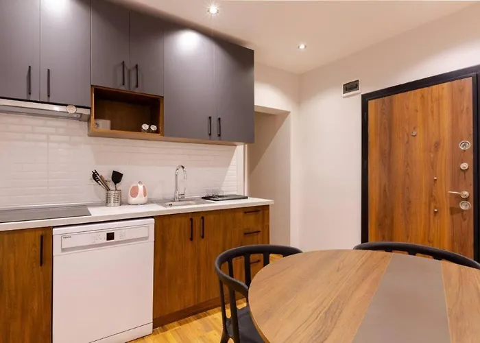 Appartement Bright Charming Modern 3bd2bath Balcony! #367 *